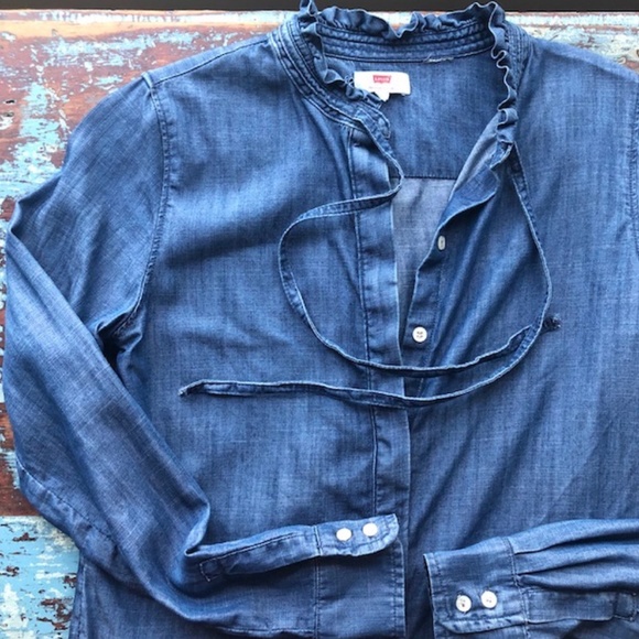 LEVI'S Chambray Denim Tie Collar Blouse Size XS - Picture 3 of 7